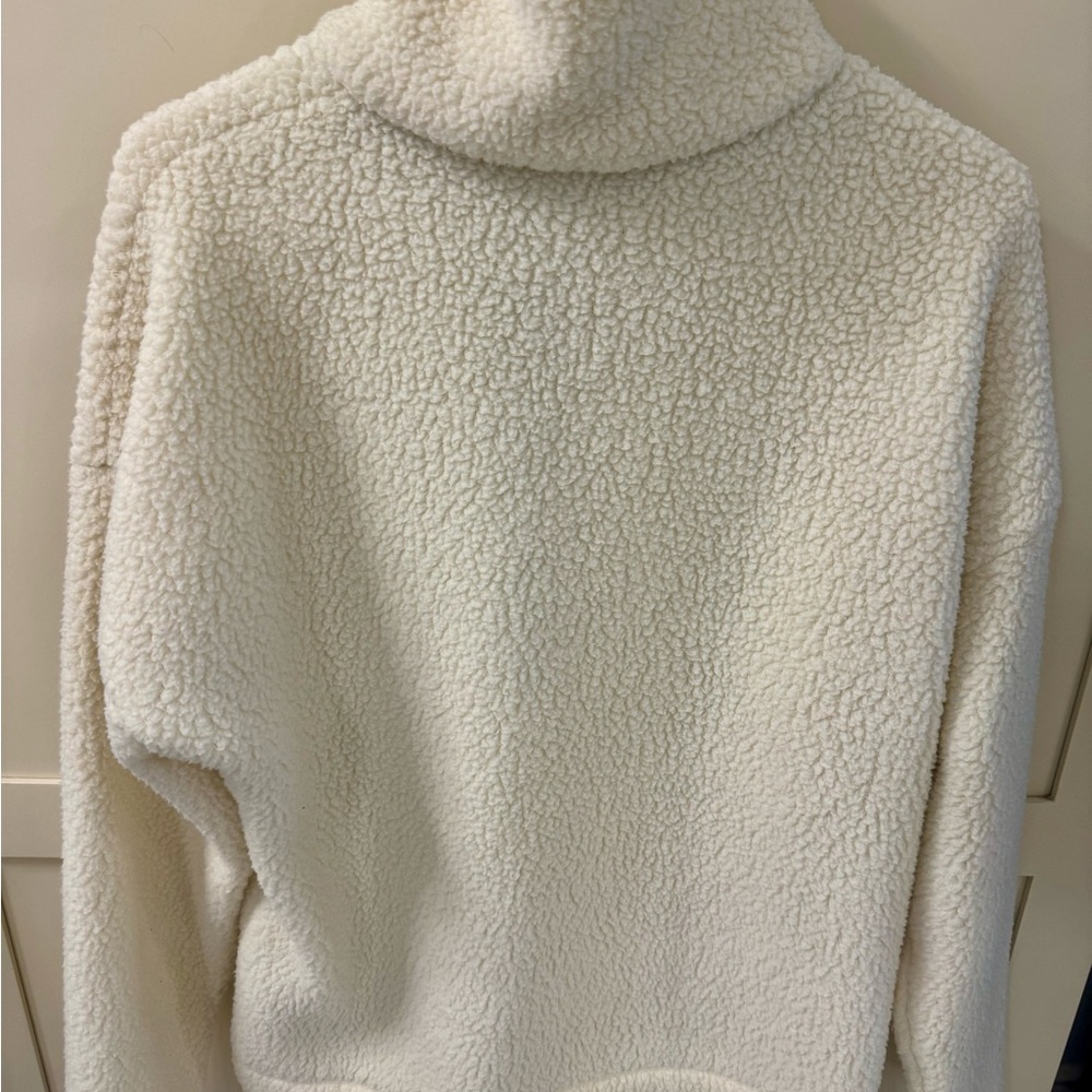 J. Crew Cream Sherpa Pullover Fleece with Blue Accents - Picture 4 of 6